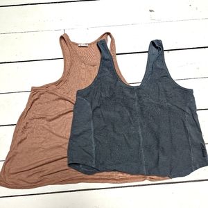 Gymshark and Free People Tank bundle